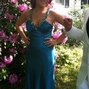 Beautiful Teal Blue Prom Dress💙